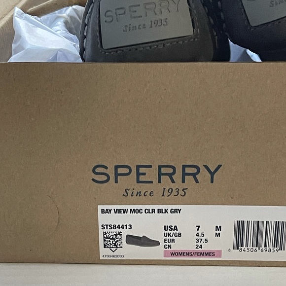 Ladies sperry comfort moccasin. Size 7 - Picture 6 of 6